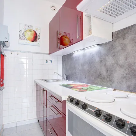Apartamento Ibis-2 By Interhome *